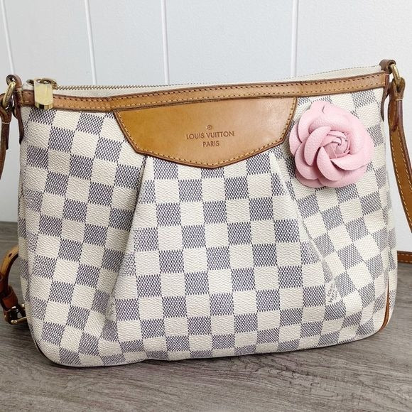 Camellia Flower Vegan Leather Magnetic Bag Charm